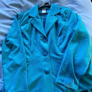 Easy care, easy wear knit skirt suit